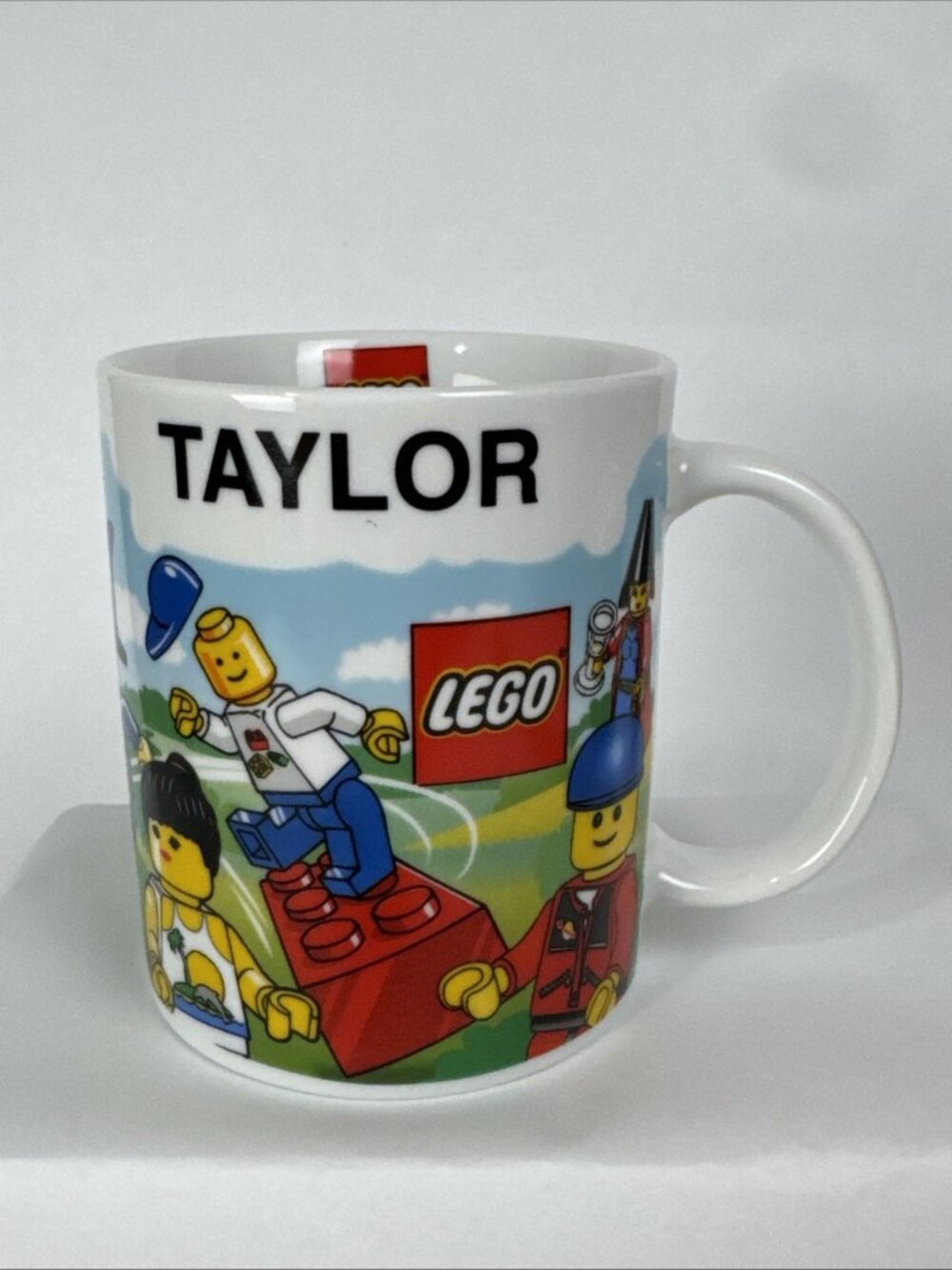 2006 Lego Minifigure Orlando Florida Taylor 10oz Ceramic Mug coffee cocoa tea